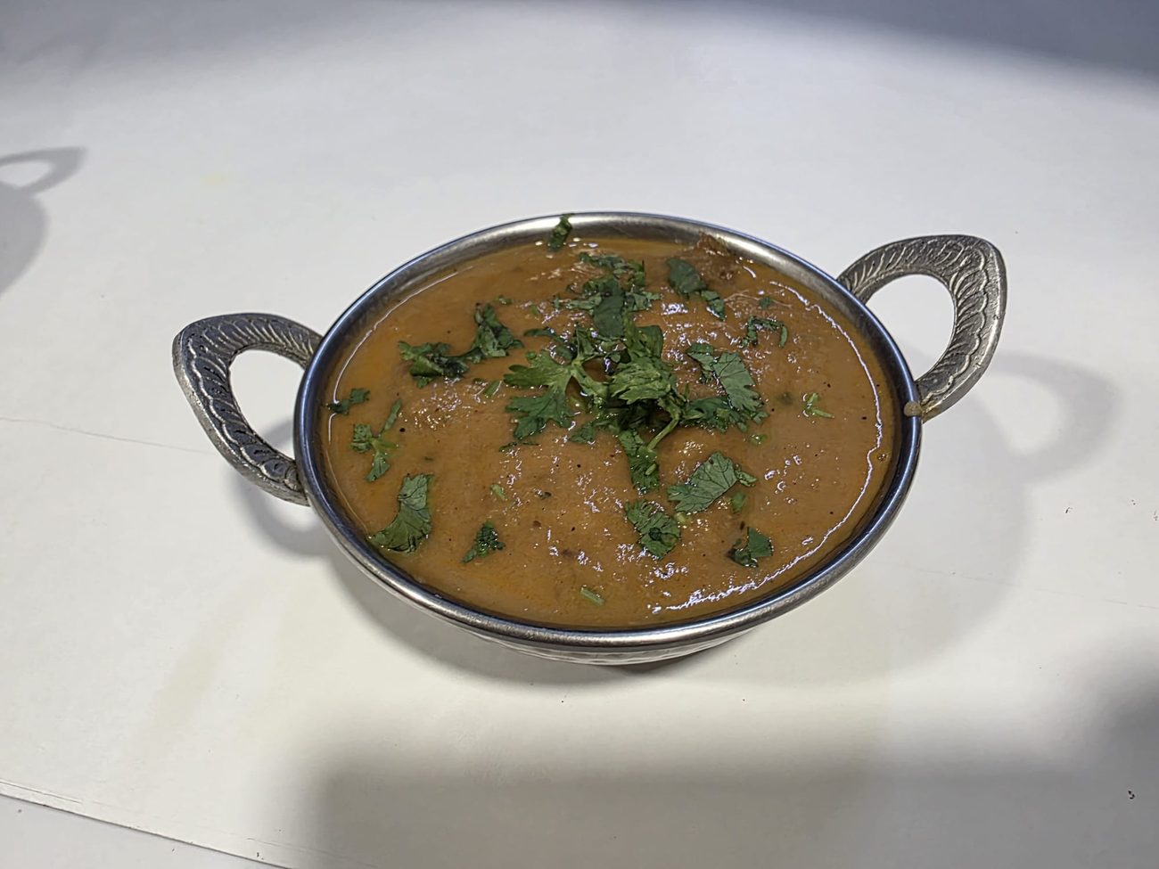 Agneau madras, curry d'agneau relevé — restaurant indien à Nîmes