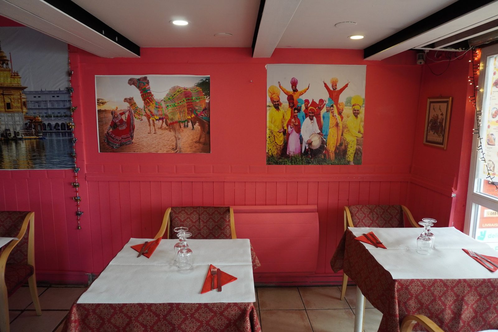 Décoration indienne du restaurant Namaste India à Nîmes